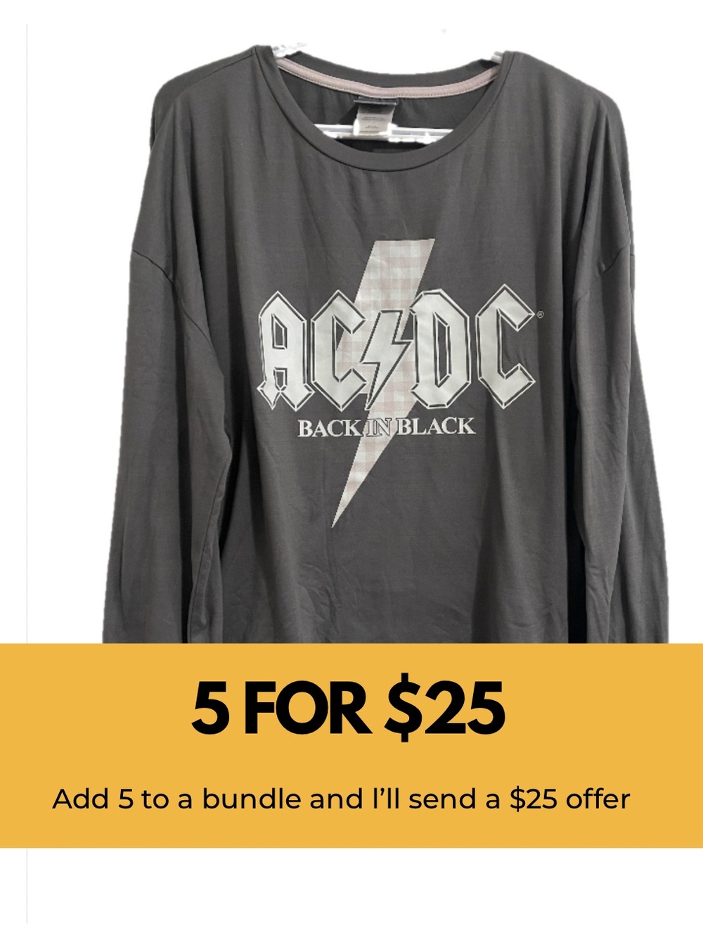 AC/DC 'Back In Black Long Sleeve Graphic Tee